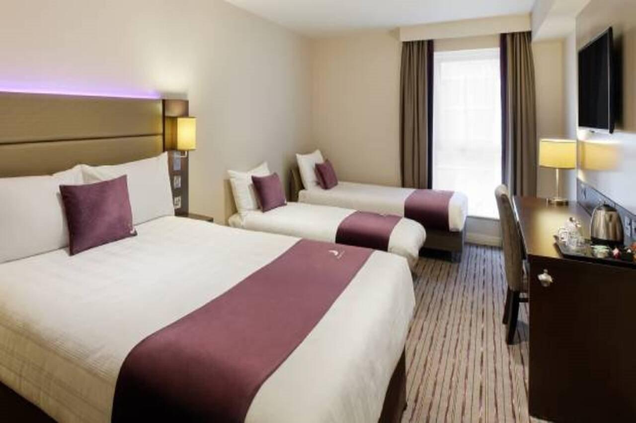Premier Inn Bath City Centre Exterior foto